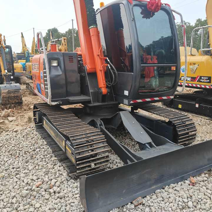 Used HITACHI ZX-70 - Escavadora de rastos: foto 2 Used HITACHI ZX-70 - Escavadora de rastos: foto 2