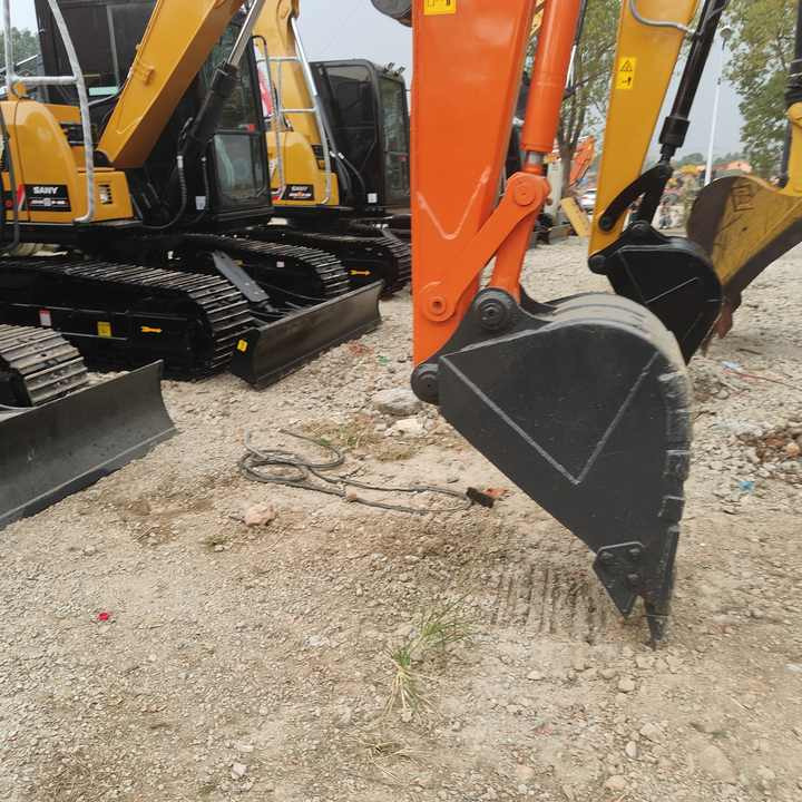Used HITACHI ZX-70 - Escavadora de rastos: foto 5 Used HITACHI ZX-70 - Escavadora de rastos: foto 5