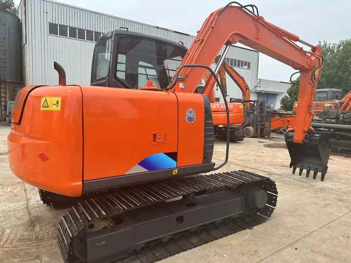 Used HITACHI ZX-70 - Escavadora de rastos: foto 4 Used HITACHI ZX-70 - Escavadora de rastos: foto 4