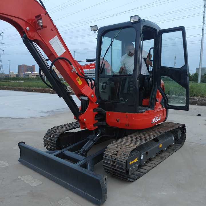 Used Kubota U55-4 Hydraulic Excavator | Ideal for Mining & Road Projects | Global Export Available - Mini escavadeira: foto 3 Used Kubota U55-4 Hydraulic Excavator | Ideal for Mining & Road Projects | Global Export Available - Mini escavadeira: foto 3