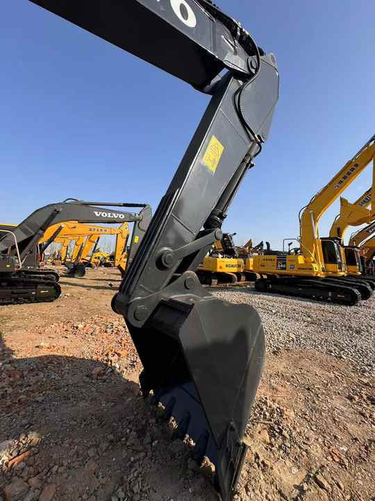 Used VOLVO EC210 Excavators Hydraulic Excavators - Escavadora de rastos: foto 5 Used VOLVO EC210 Excavators Hydraulic Excavators - Escavadora de rastos: foto 5