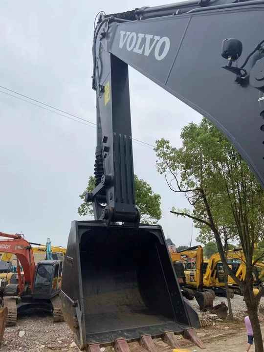 Used VOLVO EC210 Excavators Hydraulic Excavators - Escavadora de rastos: foto 3 Used VOLVO EC210 Excavators Hydraulic Excavators - Escavadora de rastos: foto 3