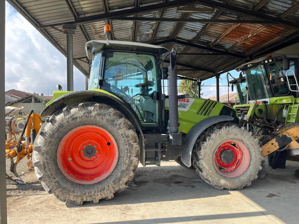 Claas Arion 630 - Trator: foto 4 Claas Arion 630 - Trator: foto 4