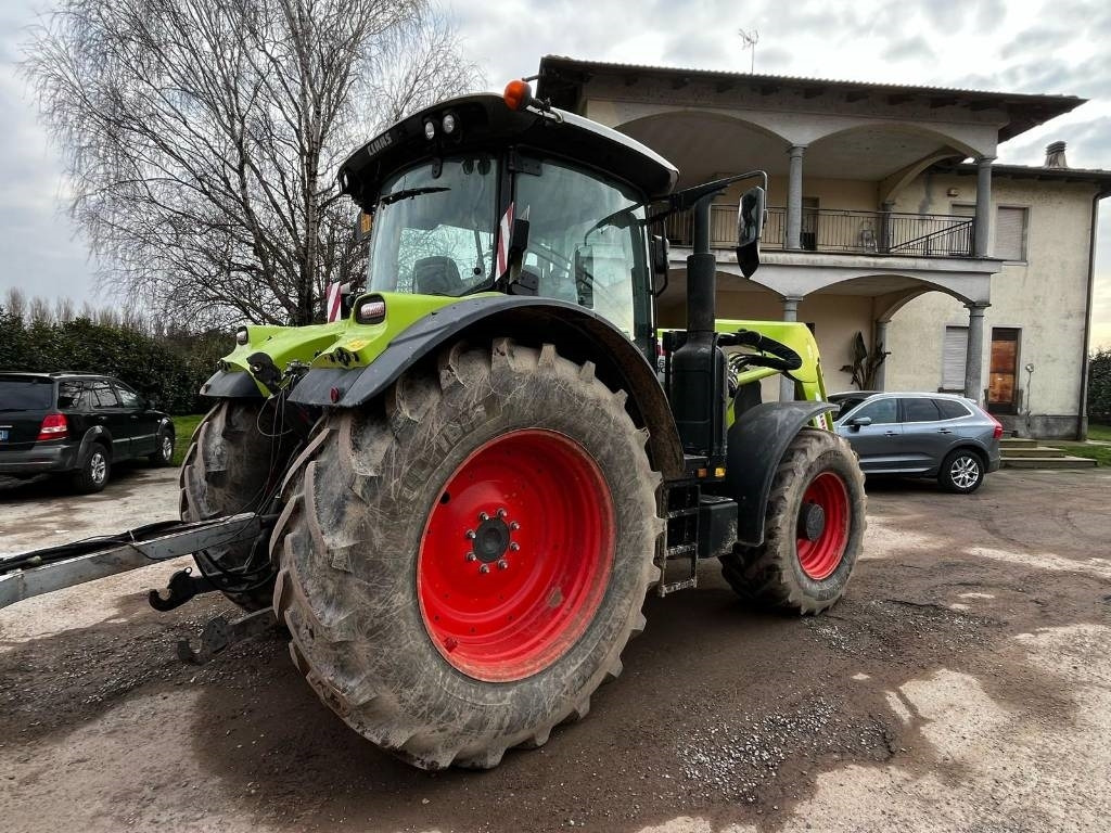 Claas Arion 650 Cmatic - Trator: foto 3 Claas Arion 650 Cmatic - Trator: foto 3