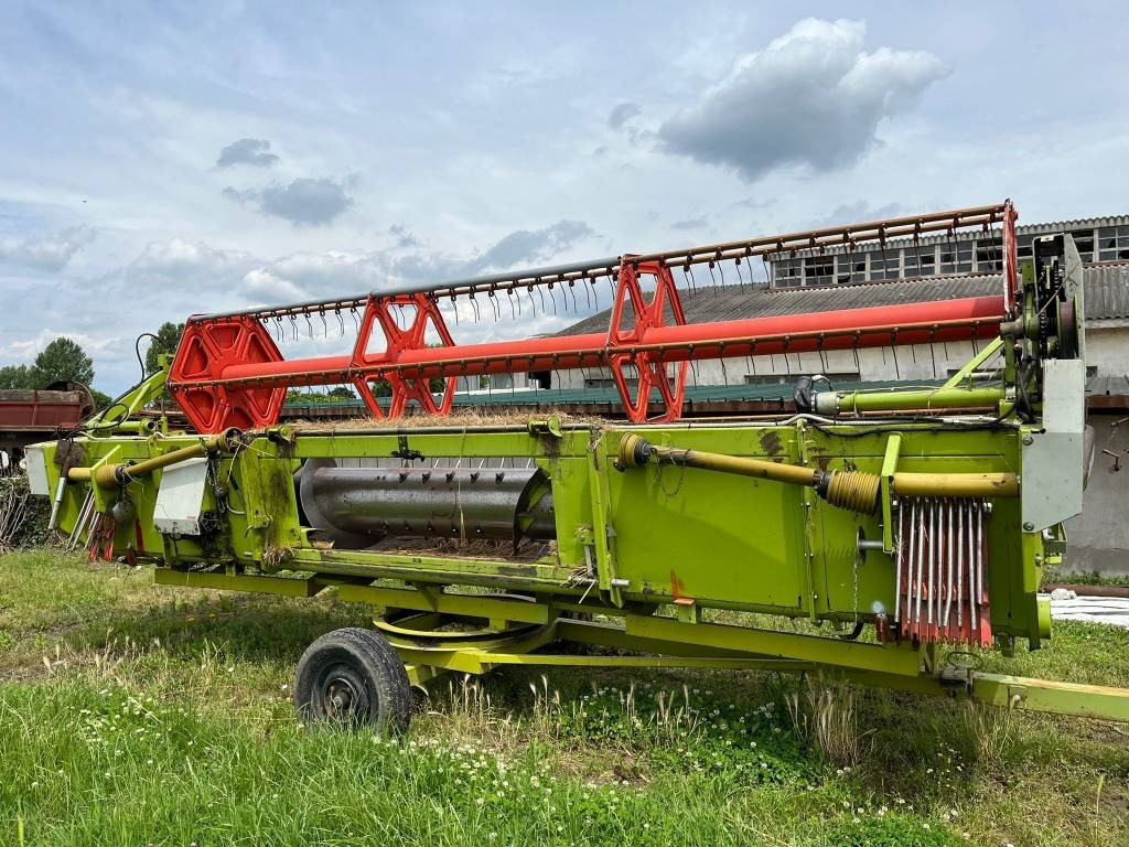Claas C 540 - Equipamento para colheitadeira: foto 1 Claas C 540 - Equipamento para colheitadeira: foto 1