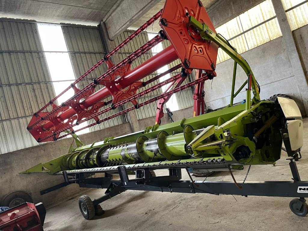Claas CERIO 680 - Equipamento para colheitadeira: foto 1 Claas CERIO 680 - Equipamento para colheitadeira: foto 1