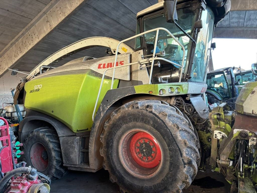 Claas Jaguar 970 - Picadora de forragem automotriz: foto 1 Claas Jaguar 970 - Picadora de forragem automotriz: foto 1