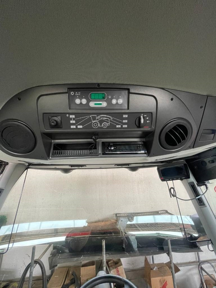 Claas Jaguar 990 - Picadora de forragem automotriz: foto 5 Claas Jaguar 990 - Picadora de forragem automotriz: foto 5