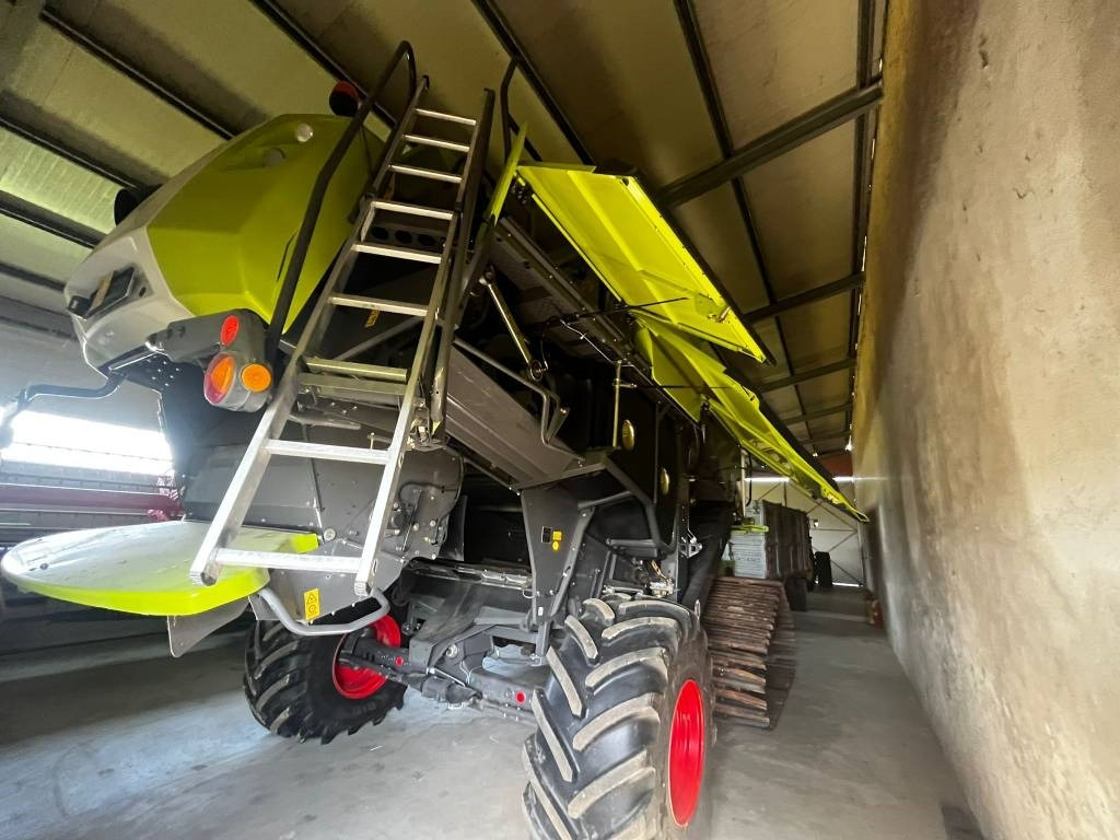 Claas LEXION 750 ACR - Ceifeira debulhadora: foto 4 Claas LEXION 750 ACR - Ceifeira debulhadora: foto 4