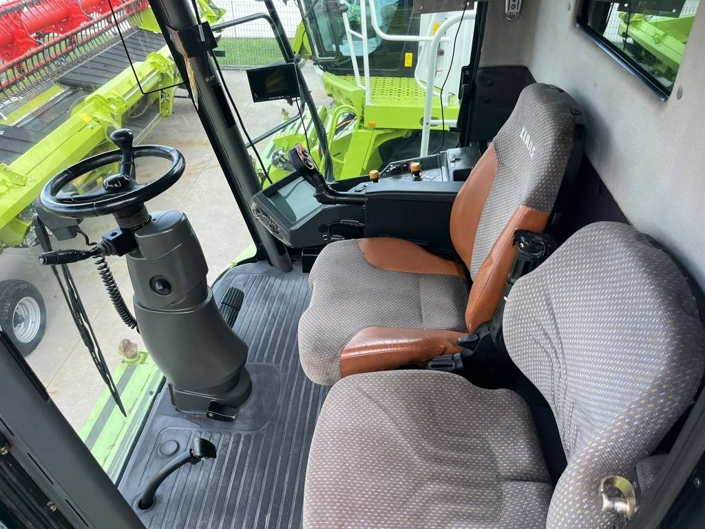 Claas Lexion 560 TT - Ceifeira debulhadora: foto 4 Claas Lexion 560 TT - Ceifeira debulhadora: foto 4