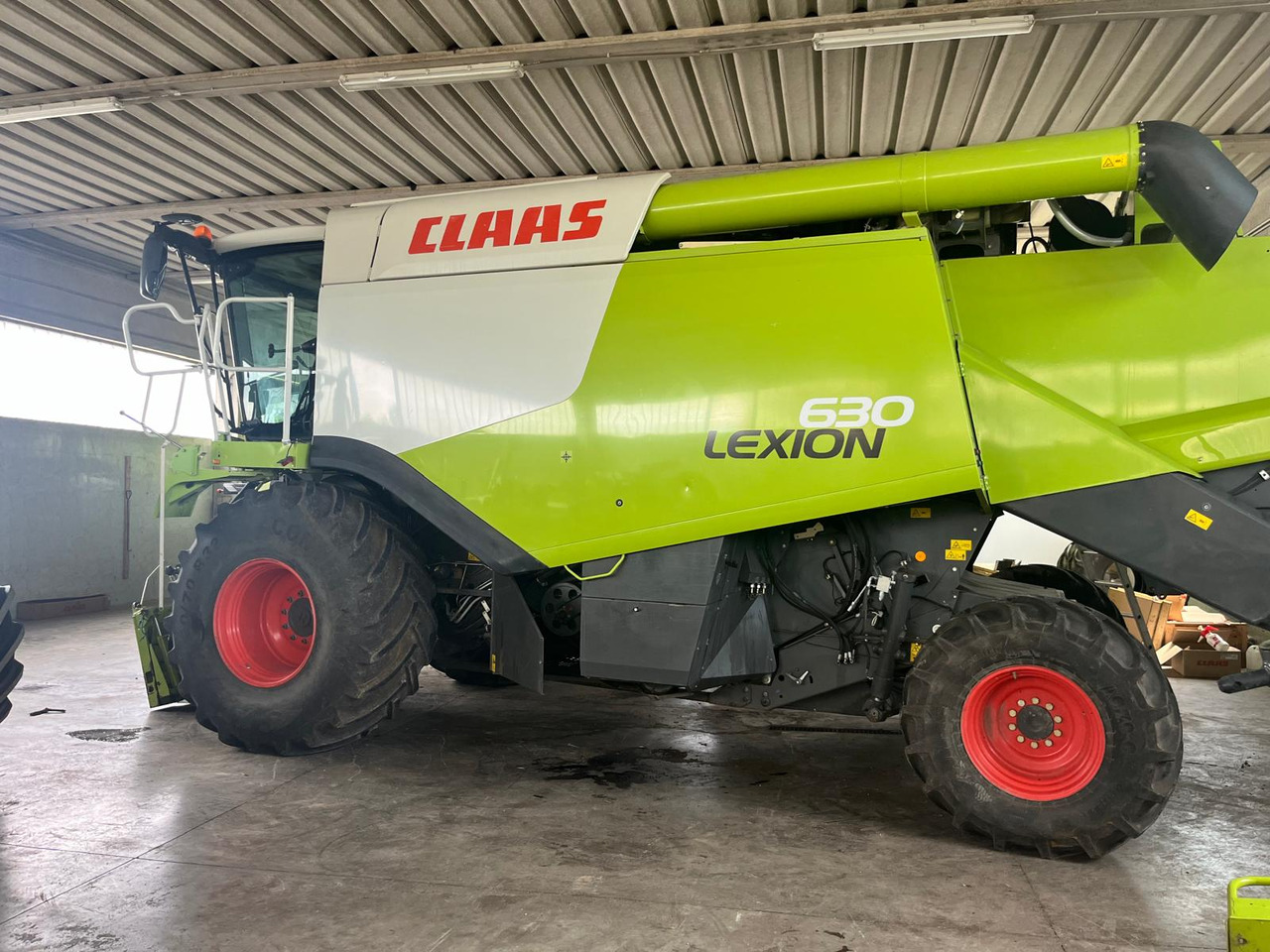 Claas Lexion 630 Montana - Ceifeira debulhadora: foto 5 Claas Lexion 630 Montana - Ceifeira debulhadora: foto 5