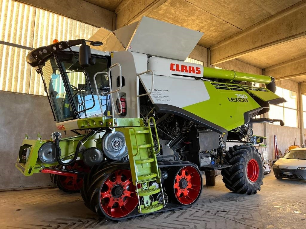 Claas Lexion 760 TT RISO - Ceifeira debulhadora: foto 1 Claas Lexion 760 TT RISO - Ceifeira debulhadora: foto 1