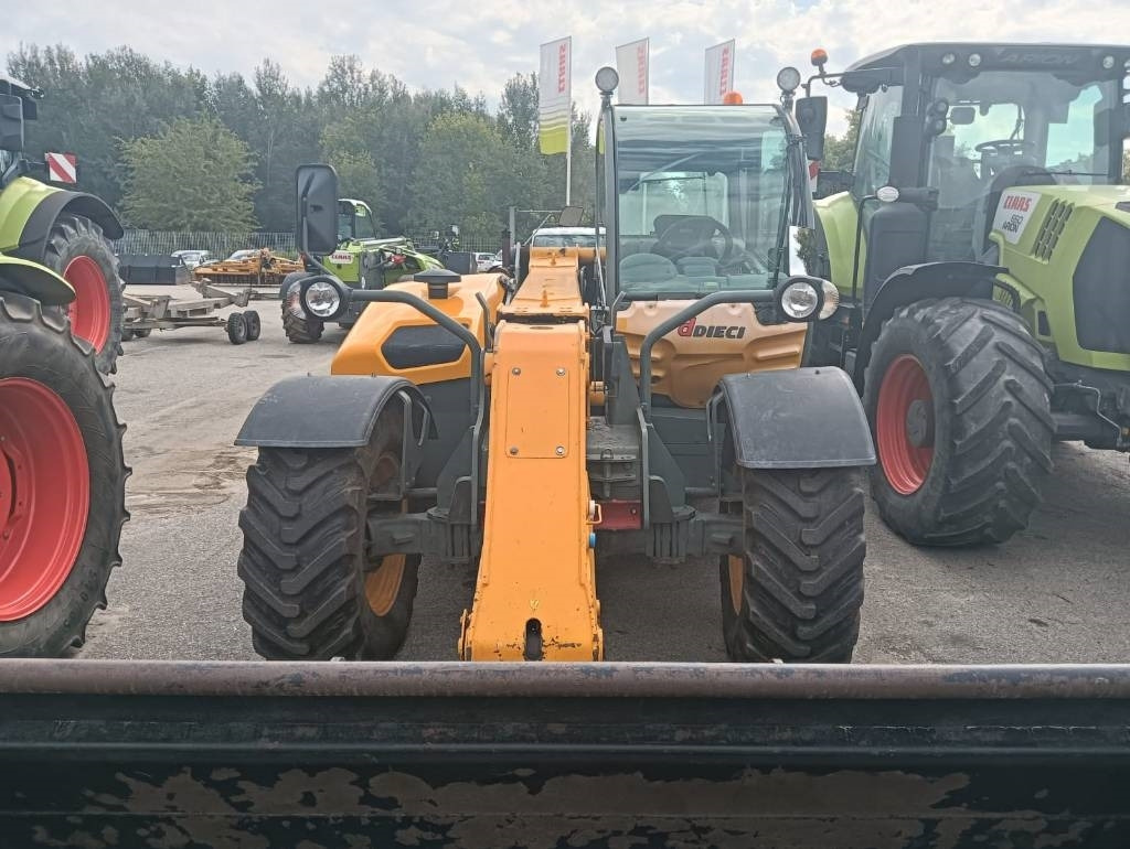 Dieci Agri Plus 40.7 PS - Empilhador telescópico: foto 4 Dieci Agri Plus 40.7 PS - Empilhador telescópico: foto 4