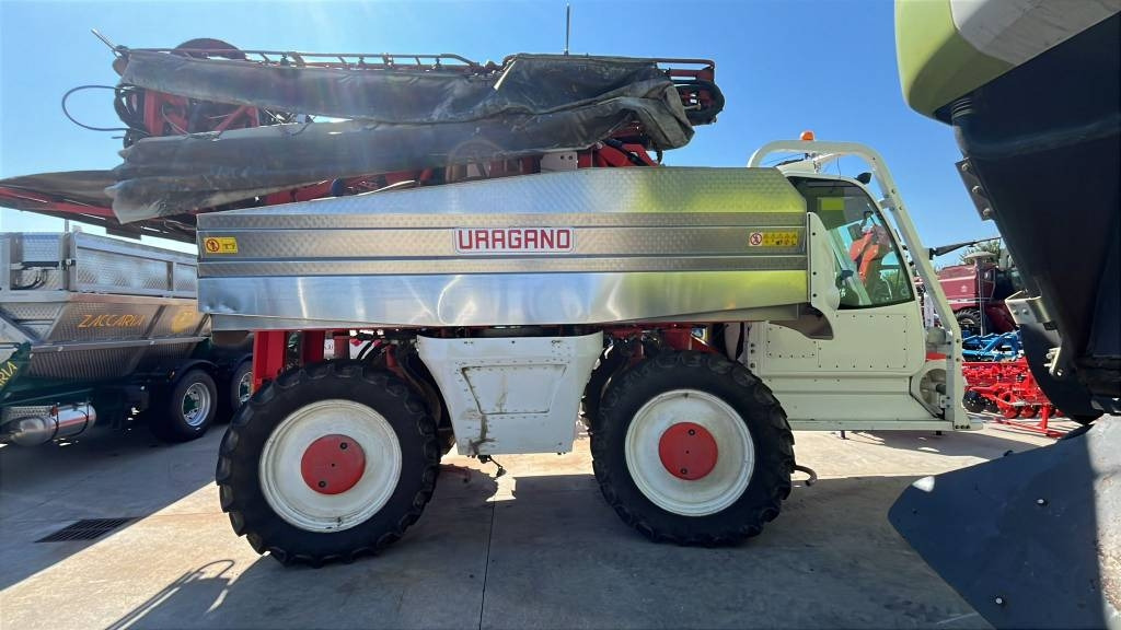 Finotto E170 - Equipamento de fertilização: foto 1 Finotto E170 - Equipamento de fertilização: foto 1