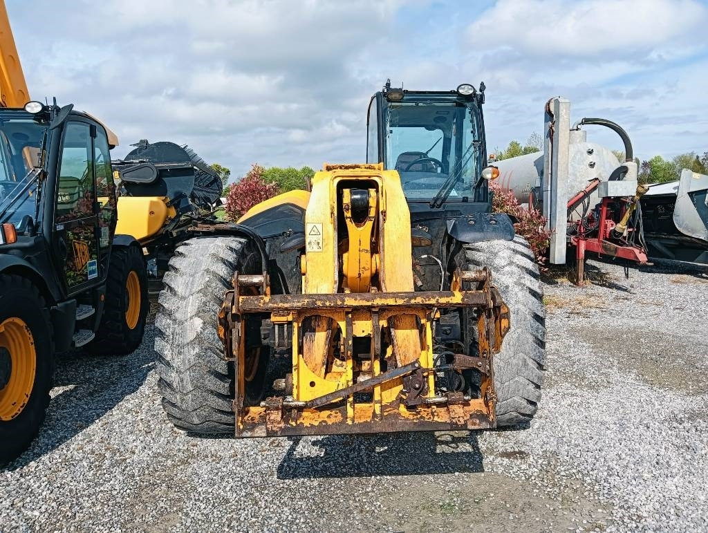 JCB 550-80 - Empilhador telescópico: foto 2 JCB 550-80 - Empilhador telescópico: foto 2