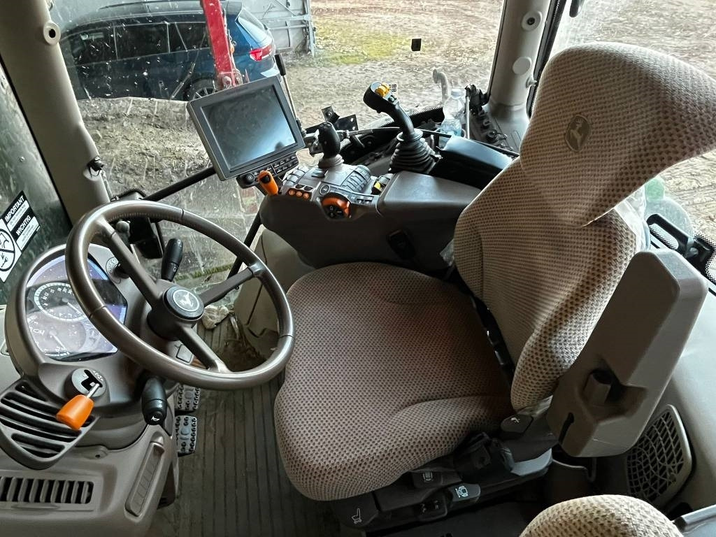 John Deere 6145 R - Trator: foto 5 John Deere 6145 R - Trator: foto 5