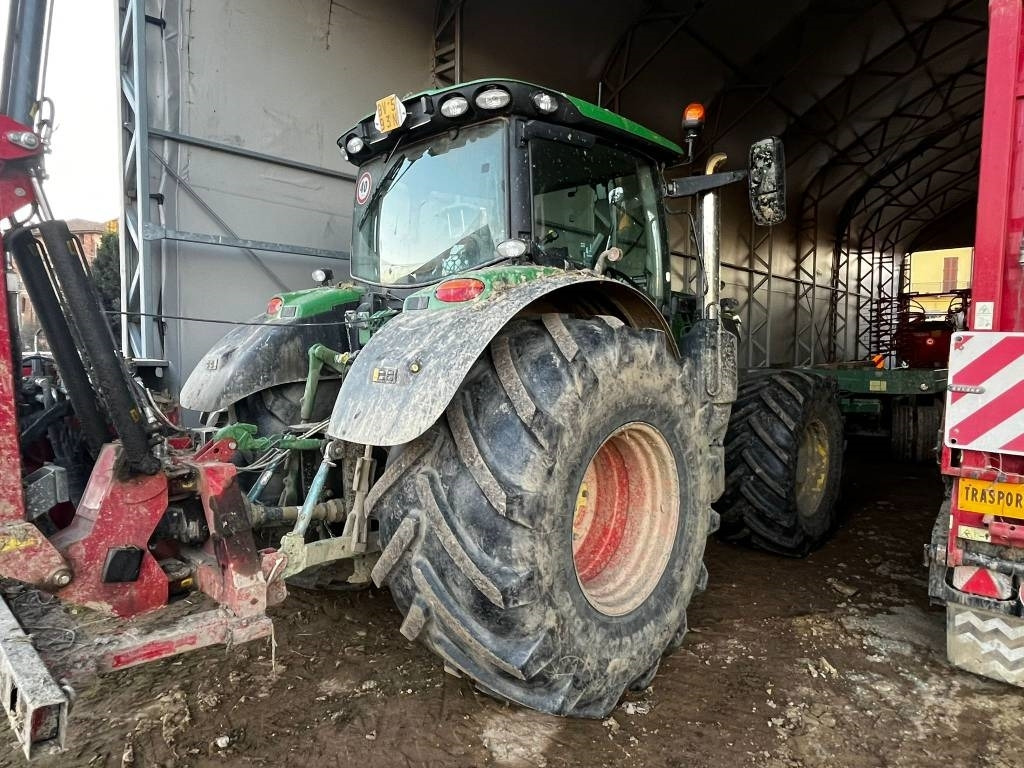 John Deere 6145 R - Trator: foto 2 John Deere 6145 R - Trator: foto 2