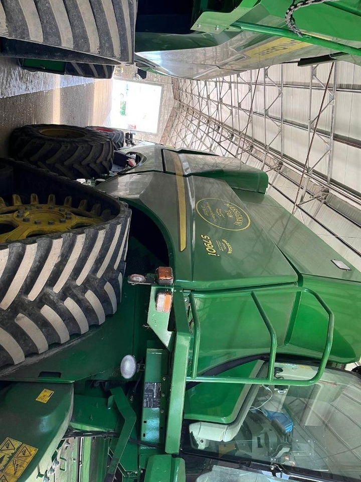 John Deere S790 i - Ceifeira debulhadora: foto 2 John Deere S790 i - Ceifeira debulhadora: foto 2