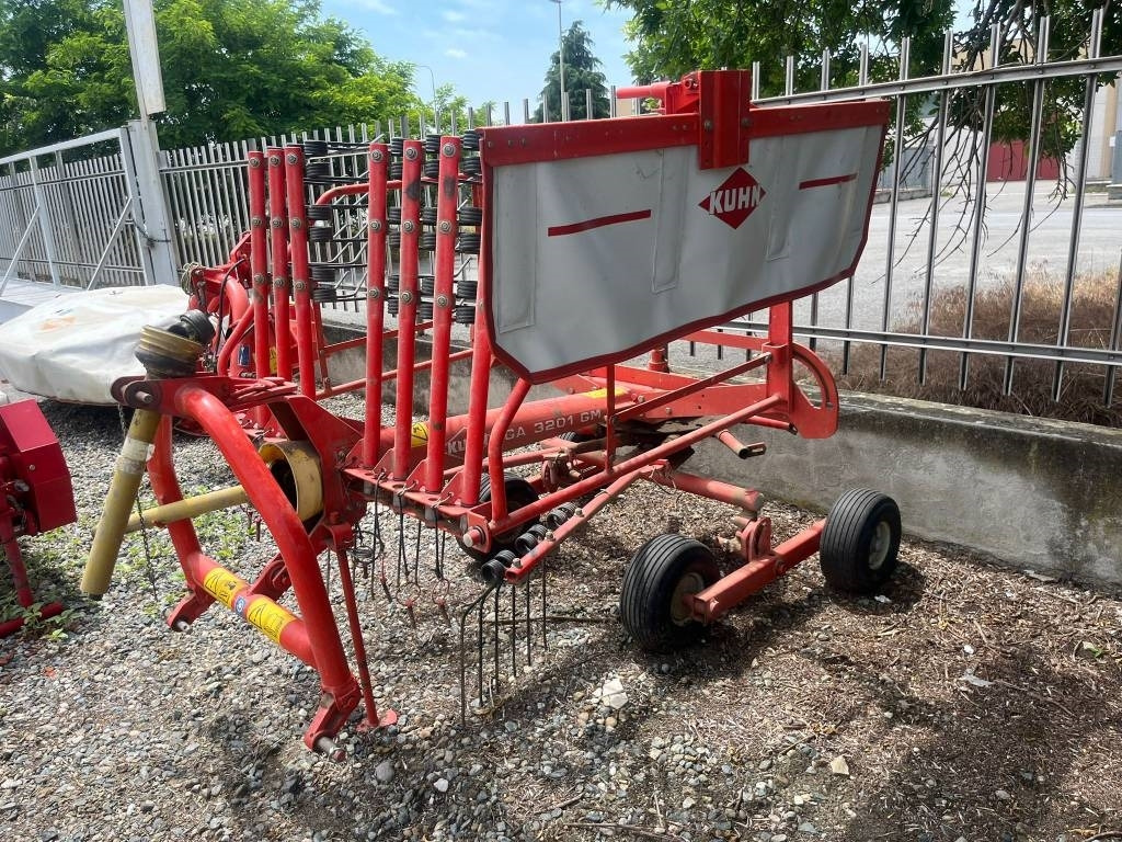 Kuhn GA 3201 G M - Ancinho enleirador: foto 3 Kuhn GA 3201 G M - Ancinho enleirador: foto 3