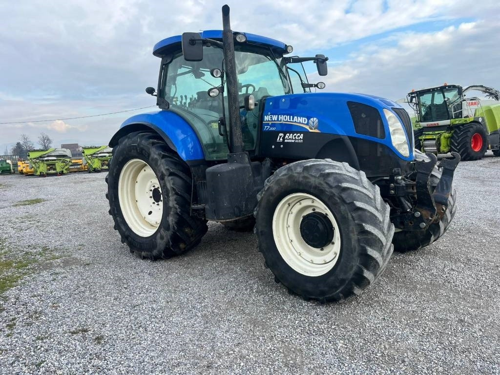 New Holland T 7.200 - Trator: foto 1 New Holland T 7.200 - Trator: foto 1
