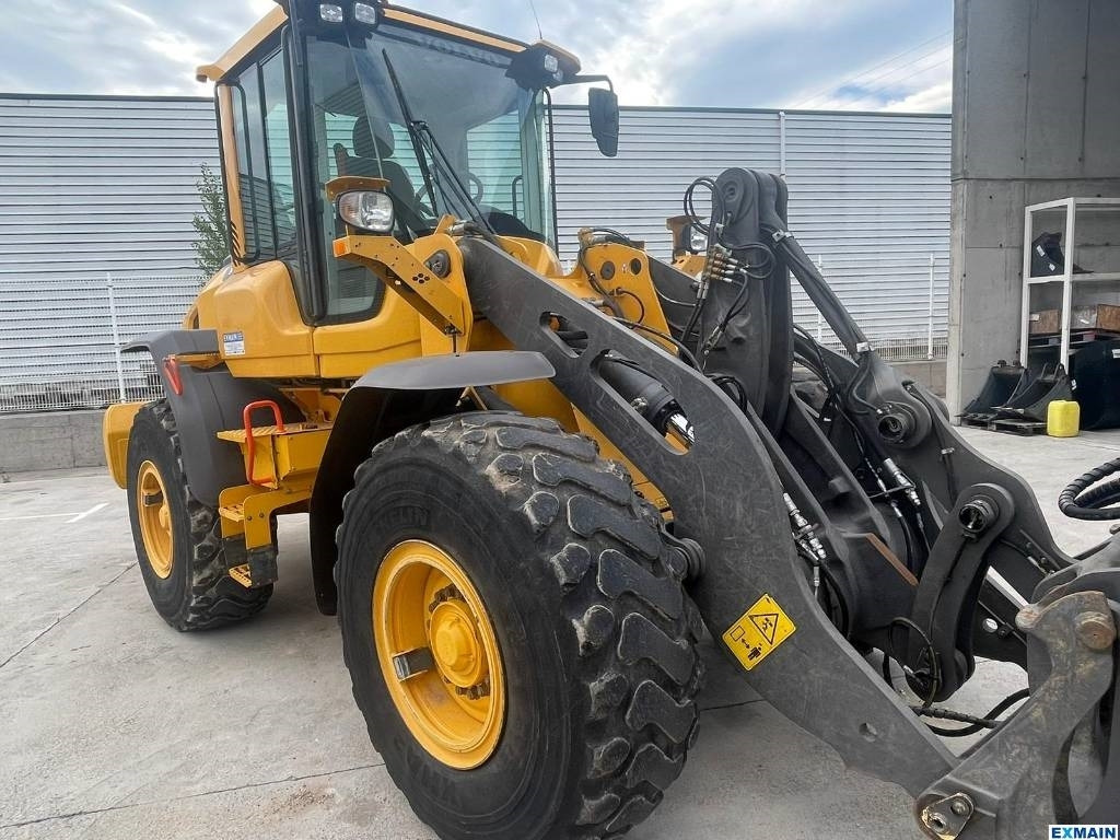 Volvo L 70 H - Pá carregadora de rodas: foto 1 Volvo L 70 H - Pá carregadora de rodas: foto 1