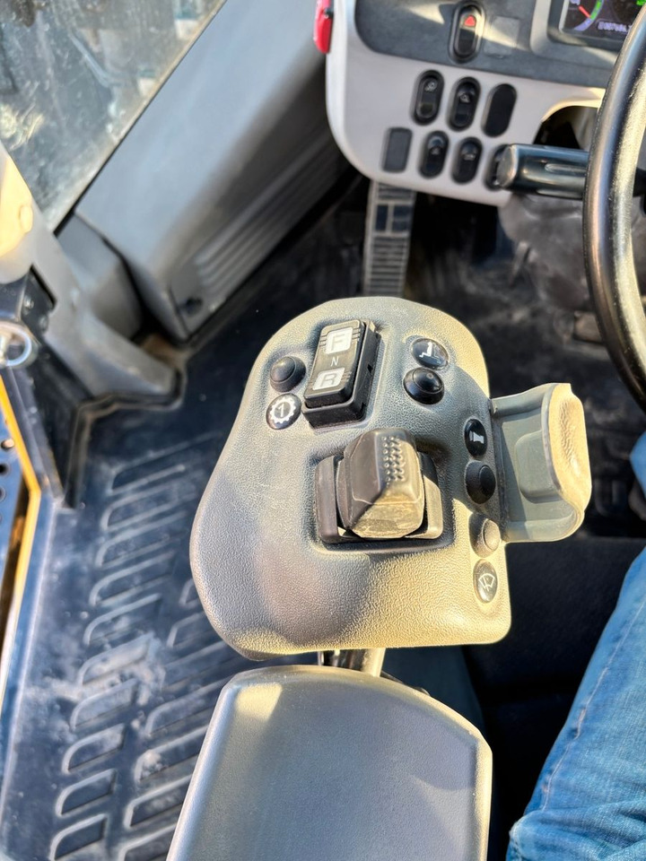Komatsu WA470-8E0 Joystick-Lenkung ECSS - Pá carregadora de rodas: foto 5 Komatsu WA470-8E0 Joystick-Lenkung ECSS - Pá carregadora de rodas: foto 5