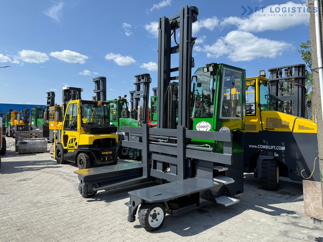 COMBILIFT C5000E / ELECTRIC / TRIPLEX 8300MM / FULL FREE LIFT / WIDE POSITIONER / FORK SIDESHIFT / BATTERY LIKE NEW - Empilhador de 4 vias: foto 1 COMBILIFT C5000E / ELECTRIC / TRIPLEX 8300MM / FULL FREE LIFT / WIDE POSITIONER / FORK SIDESHIFT / BATTERY LIKE NEW - Empilhador de 4 vias: foto 1
