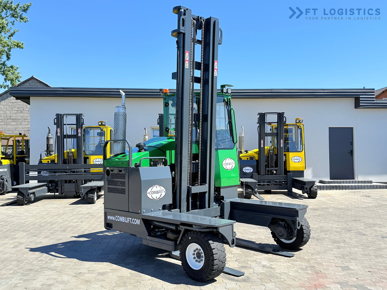 COMBILIFT C5000XL / DIESEL / DUPLEX - 5500MM / FULL CABIN / NEW TYRES / HEATING - Empilhador de 4 vias: foto 5 COMBILIFT C5000XL / DIESEL / DUPLEX - 5500MM / FULL CABIN / NEW TYRES / HEATING - Empilhador de 4 vias: foto 5