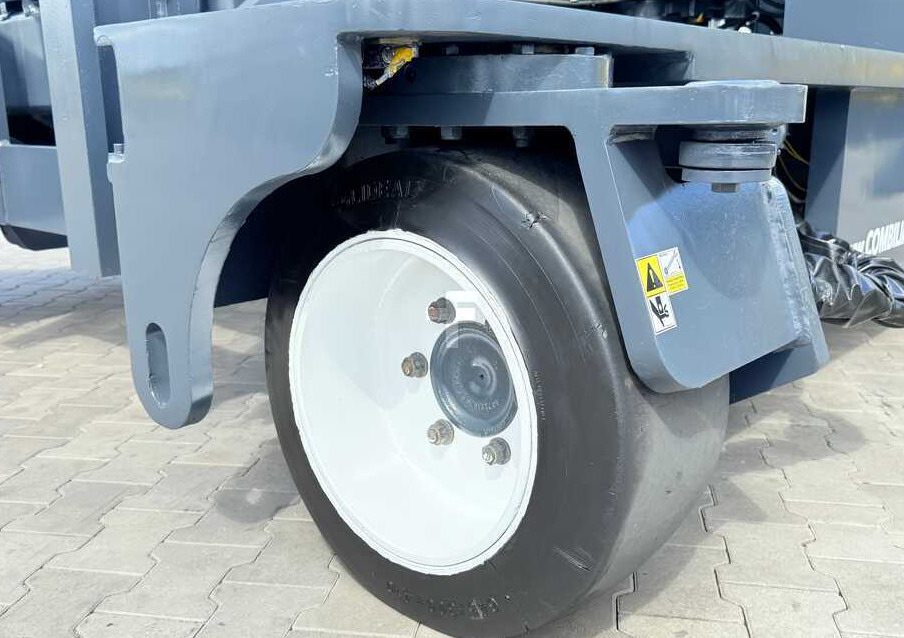Empilhador de 4 vias Combilift C10000 / DIESEL / DUPLEX - 4200MM / LIKE NEW: foto 28
