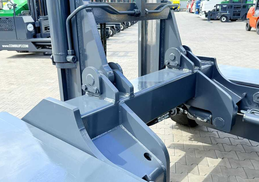 Empilhador de 4 vias Combilift C10000 / DIESEL / DUPLEX - 4200MM / LIKE NEW: foto 27