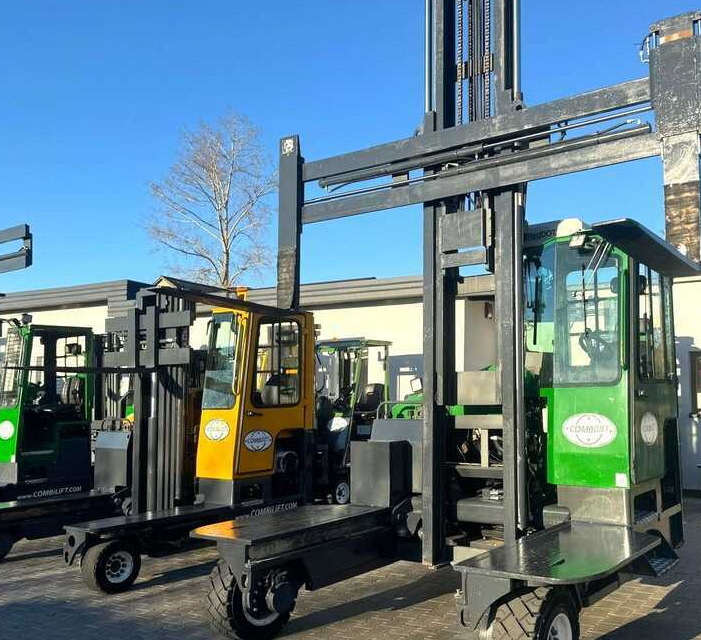 Empilhador de 4 vias Combilift C2500CB-Triplex 6000mm -Only 4658 hours: foto 30