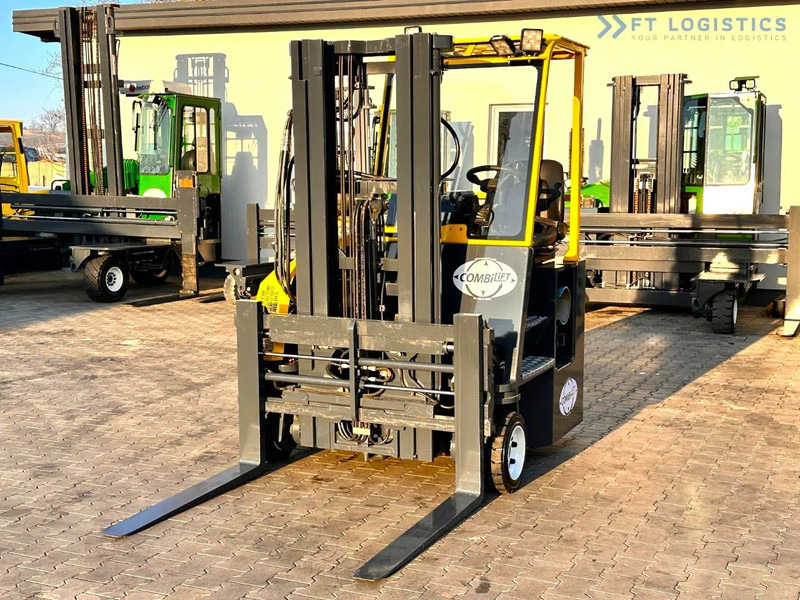 Combilift C3000CB / LPG / TRIPLEX - 4900MM / LPG / FREE LIFT / FORK POSITIONER C3000CB / LPG / TRIPLEX - 4900MM / LPG / FREE LIFT / FORK P - Empilhador de 4 vias: foto 3 Combilift C3000CB / LPG / TRIPLEX - 4900MM / LPG / FREE LIFT / FORK POSITIONER C3000CB / LPG / TRIPLEX - 4900MM / LPG / FREE LIFT / FORK P - Empilhador de 4 vias: foto 3