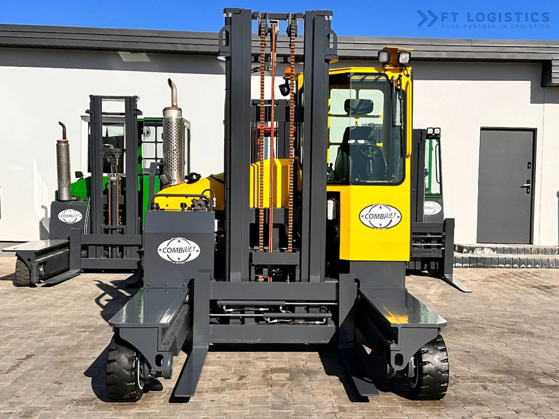 Combilift C4000 / LPG / DUPLEX / 4100MM / SCALE / SIDE SHIFT / LIKE NEW C4000 / LPG / DUPLEX / 4100MM / SCALE / SIDE SHIFT / LIKE NEW - Empilhador de 4 vias: foto 5 Combilift C4000 / LPG / DUPLEX / 4100MM / SCALE / SIDE SHIFT / LIKE NEW C4000 / LPG / DUPLEX / 4100MM / SCALE / SIDE SHIFT / LIKE NEW - Empilhador de 4 vias: foto 5