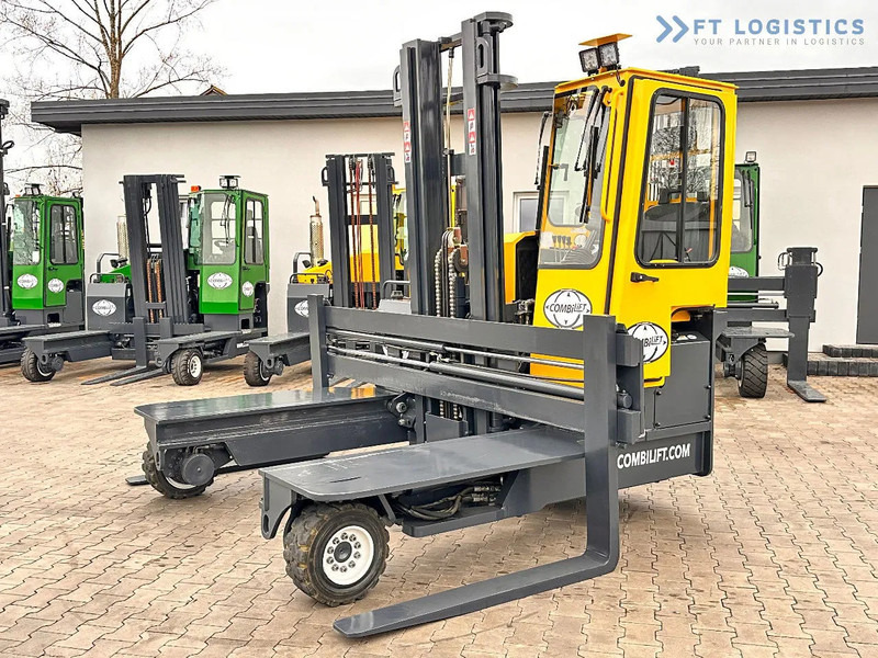 Combilift C4500 / DUPLEX / 4050MM / DIESEL / WIDE POSITIONER / FREE LIFT C4500 / DUPLEX / 4050MM / DIESEL / WIDE POSITIONER / FREE LIFT - Empilhador de 4 vias: foto 4 Combilift C4500 / DUPLEX / 4050MM / DIESEL / WIDE POSITIONER / FREE LIFT C4500 / DUPLEX / 4050MM / DIESEL / WIDE POSITIONER / FREE LIFT - Empilhador de 4 vias: foto 4