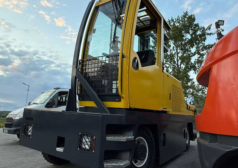 Combilift C5000FSL / 2018 / DIESEL / DUPLEX 4100 / FREE LIFT - Empilhador lateral: foto 5 Combilift C5000FSL / 2018 / DIESEL / DUPLEX 4100 / FREE LIFT - Empilhador lateral: foto 5