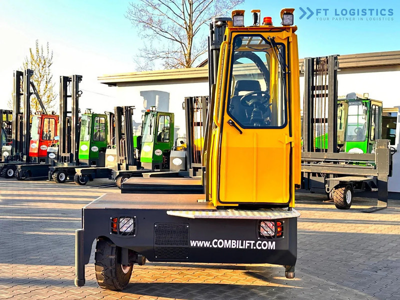 Combilift C5000SL / 5T / DUPLEX – 4000 MM / FREE LIFT / LPG / LIKE NEW!!! C5000SL / 5T / DUPLEX – 4000 MM / FREE LIFT / LPG / LIKE NEW!!! - Empilhador de 4 vias: foto 4 Combilift C5000SL / 5T / DUPLEX – 4000 MM / FREE LIFT / LPG / LIKE NEW!!! C5000SL / 5T / DUPLEX – 4000 MM / FREE LIFT / LPG / LIKE NEW!!! - Empilhador de 4 vias: foto 4