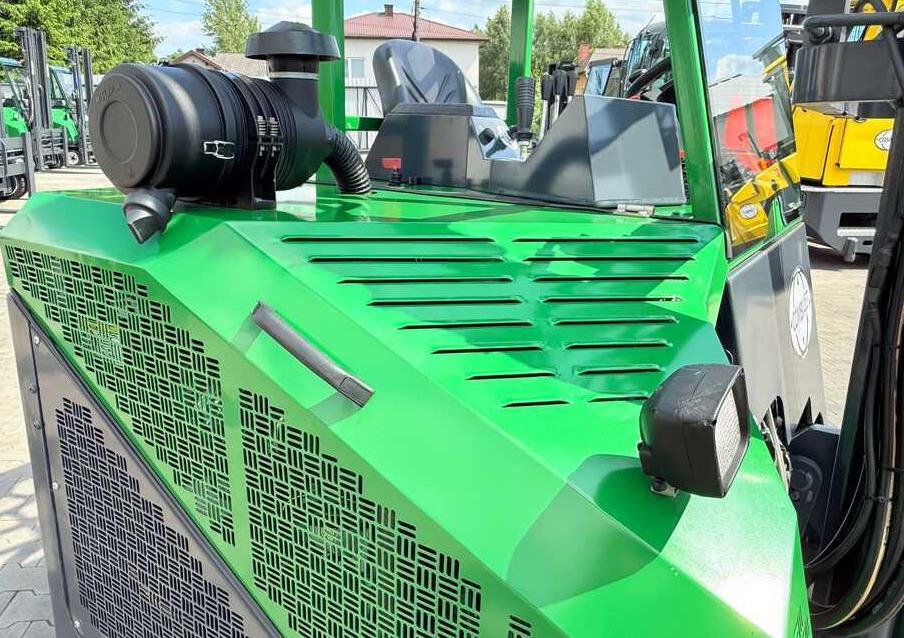 Empilhador de 4 vias Combilift CB2500 / DIESEL / EXTENDABLE FORKS / TRIPLEX / 5500MM / FREE LIFT / SIDE SHIFT / FORK POSITIONER / LIKE NEW: foto 39