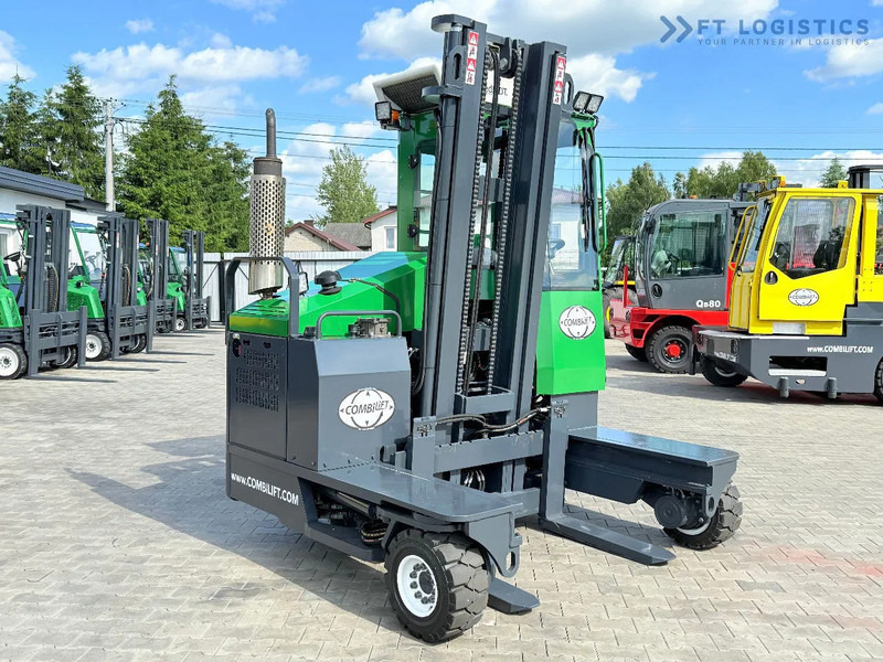 Combilift COMBILIFT C3500 – DUPLEX 4100mm – Year 2016 – 6779 hours – GAS – EXTENDABLE FORKS 800 / 1100MM – CABIN – HEATING + AIR CONDITION - Empilhador de 4 vias: foto 5 Combilift COMBILIFT C3500 – DUPLEX 4100mm – Year 2016 – 6779 hours – GAS – EXTENDABLE FORKS 800 / 1100MM – CABIN – HEATING + AIR CONDITION - Empilhador de 4 vias: foto 5