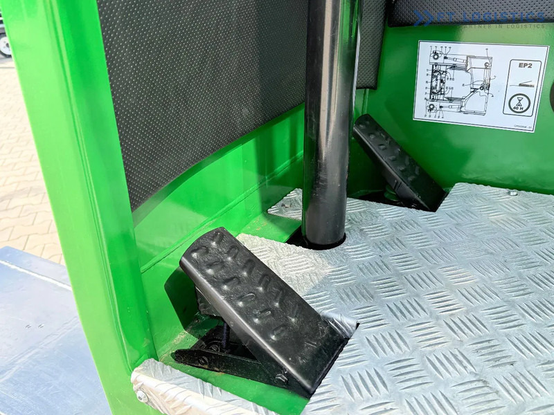 Empilhador de 4 vias Combilift COMBILIFT C3500 – DUPLEX 4100mm – Year 2016 – 6779 hours – GAS – EXTENDABLE FORKS 800 / 1100MM – CABIN – HEATING + AIR CONDITION: foto 9