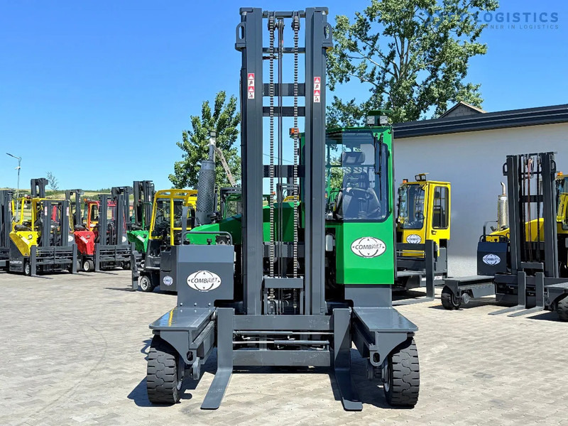 Combilift COMBILIFT C5000XL – DUPLEX 5500mm – Year 2019 – 1929 hours – DIESEL – FORK POSITIONER – SIDESHIFT – 1200MM FORKS – CONDITION 5/5 - Empilhador de 4 vias: foto 4 Combilift COMBILIFT C5000XL – DUPLEX 5500mm – Year 2019 – 1929 hours – DIESEL – FORK POSITIONER – SIDESHIFT – 1200MM FORKS – CONDITION 5/5 - Empilhador de 4 vias: foto 4