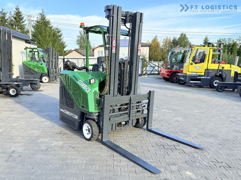 Combilift Combilift C2500CB / TRIPLEX / 5500MM / FREE LIFT / DIESEL / ONLY 3768 MTH / FORK POSITIONER / SIDE SHIFT / NEW TYRES / LIKE NEW - Empilhador de 4 vias: foto 4 Combilift Combilift C2500CB / TRIPLEX / 5500MM / FREE LIFT / DIESEL / ONLY 3768 MTH / FORK POSITIONER / SIDE SHIFT / NEW TYRES / LIKE NEW - Empilhador de 4 vias: foto 4