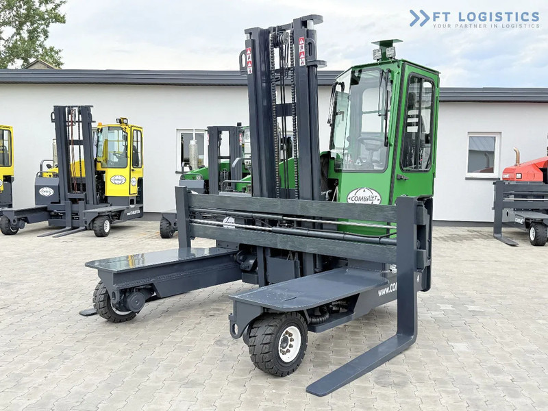 Combilift Combilift C4500 / DIESEL / DUPLEX 4000MM / WIDE FORK POSITIONER / HEATING / FULL CABIN / PERFECT CONDITION / Wide range of four- - Empilhador de 4 vias: foto 3 Combilift Combilift C4500 / DIESEL / DUPLEX 4000MM / WIDE FORK POSITIONER / HEATING / FULL CABIN / PERFECT CONDITION / Wide range of four- - Empilhador de 4 vias: foto 3