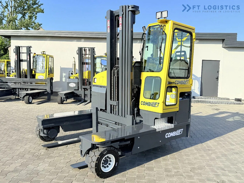 Empilhador de 4 vias Combilift Combilift C5000 / DIESEL / TRIPLEX 6000MM / FREE LIFT / FORK POSITIONER / BUILT-IN SCALE / HEATING / FULL CABIN / PERFECT CONDIT: foto 6