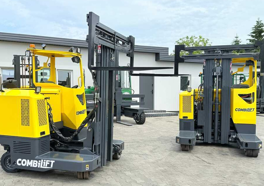 Empilhador de 4 vias Combilift MR / ELECTRIC / TRIPLEX – 6000MM / FULL FREE LIFT / WIDE POSITIONER / FORK SIDESHIFT / ONLY 1400 HOURS / LIKE NEW: foto 24