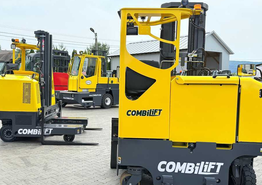 Empilhador de 4 vias Combilift MR / ELECTRIC / TRIPLEX – 6000MM / FULL FREE LIFT / WIDE POSITIONER / FORK SIDESHIFT / ONLY 1400 HOURS / LIKE NEW: foto 7