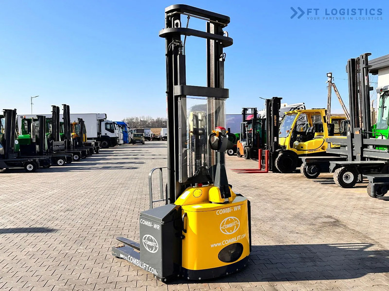 Combilift WR-4 / DUPLEX / 4.5M / 2017 / ONLY 30 MTH / LIKE NEW / 1500KG - Stacker: foto 5 Combilift WR-4 / DUPLEX / 4.5M / 2017 / ONLY 30 MTH / LIKE NEW / 1500KG - Stacker: foto 5