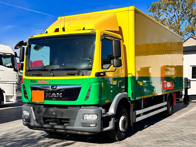 MAN TGM 15.250 MAN TGM 15.250 4X2 / CONTAINER - 16 PALLETS / TAIL LIFT / TIRES 80% / PERFECT CONDITION - Camião furgão: foto 2 MAN TGM 15.250 MAN TGM 15.250 4X2 / CONTAINER - 16 PALLETS / TAIL LIFT / TIRES 80% / PERFECT CONDITION - Camião furgão: foto 2