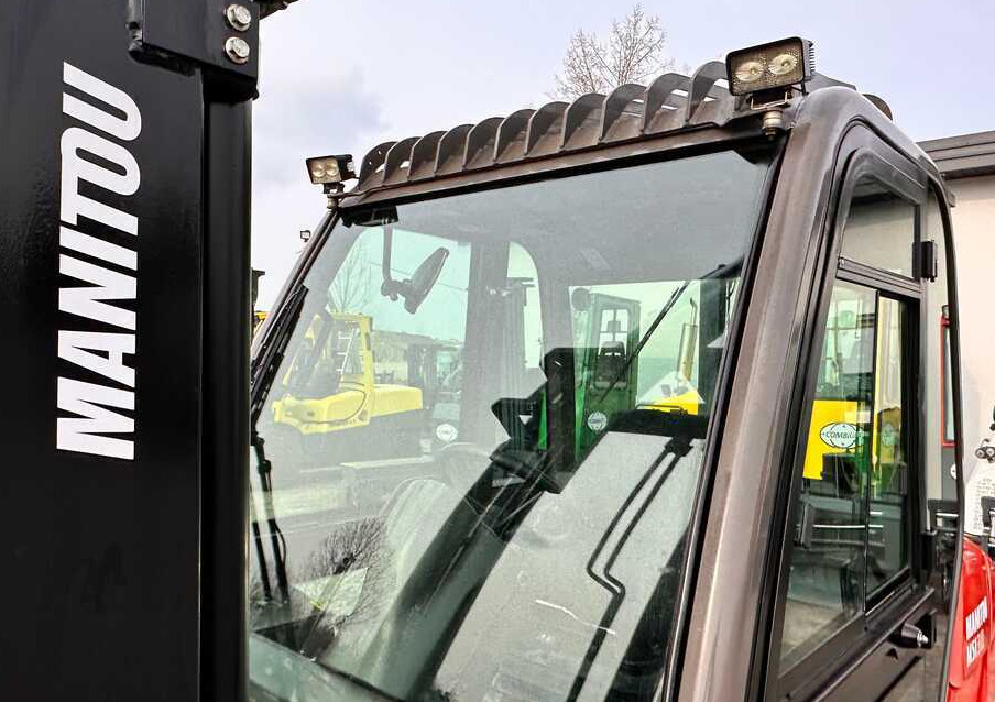 Manitou MSI30 / DIESEL / DUPLEX / 3400MM / CABIN / FORK POSITIONER / SIDE SHIFT / LIKE NEW - Empilhador todo-o-terreno: foto 2 Manitou MSI30 / DIESEL / DUPLEX / 3400MM / CABIN / FORK POSITIONER / SIDE SHIFT / LIKE NEW - Empilhador todo-o-terreno: foto 2