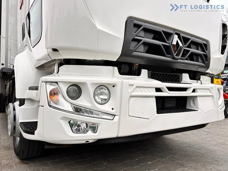 Renault Midlum 250 Renault D 250 / AUTOMATIC / 4X2 / 18 PALLETS / TAIL LIFT / SIDE BOARDS / curtainsider truck - Camião de lona: foto 5 Renault Midlum 250 Renault D 250 / AUTOMATIC / 4X2 / 18 PALLETS / TAIL LIFT / SIDE BOARDS / curtainsider truck - Camião de lona: foto 5