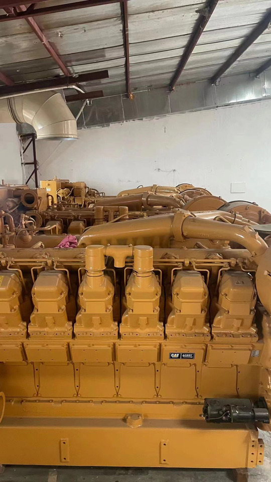 CATERPILLAR 3512 - Motor por Grua móvel: foto 1 CATERPILLAR 3512 - Motor por Grua móvel: foto 1